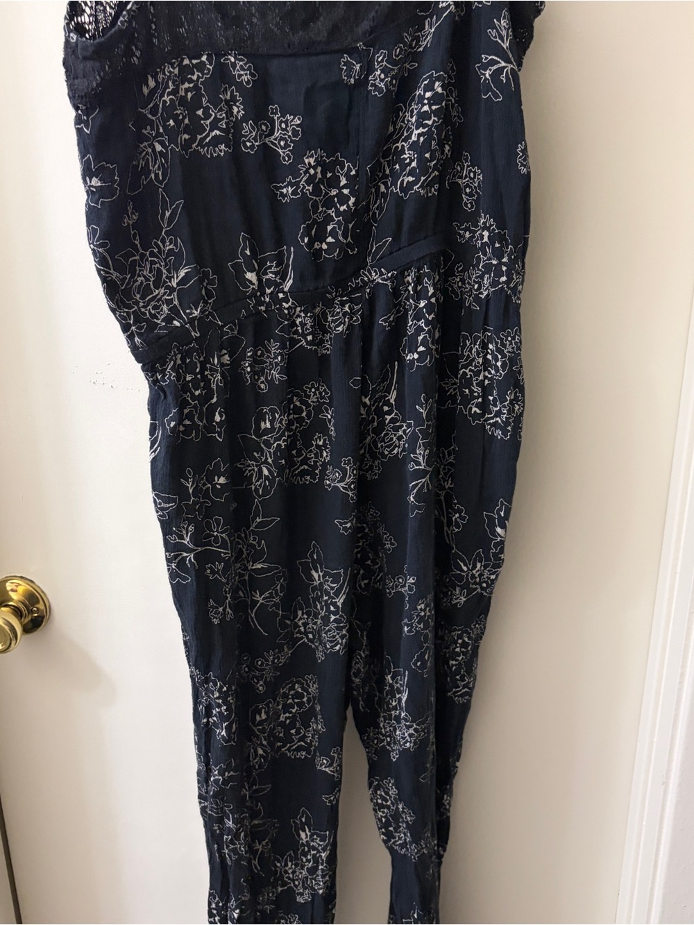 Abercrombie & Fitch Navy Floral Spaghetti-Strap Jumpsuit - Picture 13 of 14